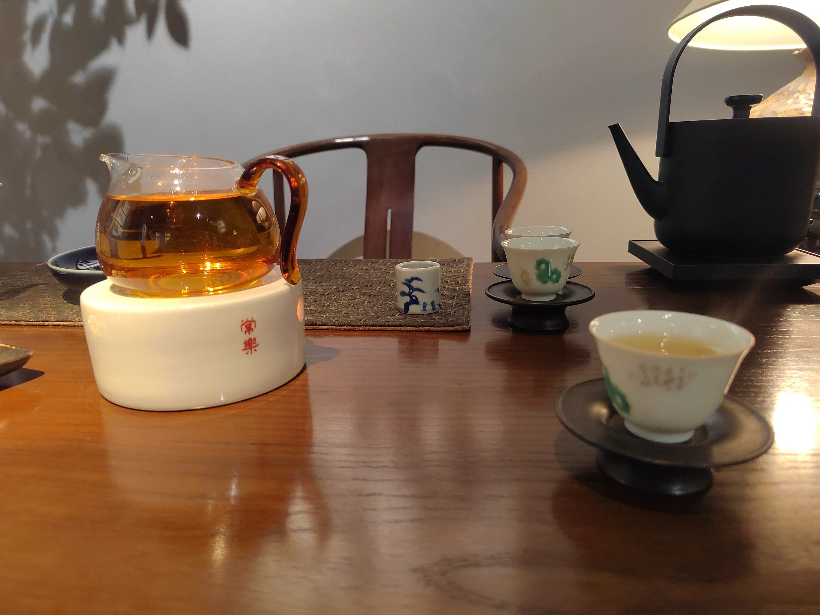 大连品茶加V 品茶的正确步骤解析与诗意茶语分享