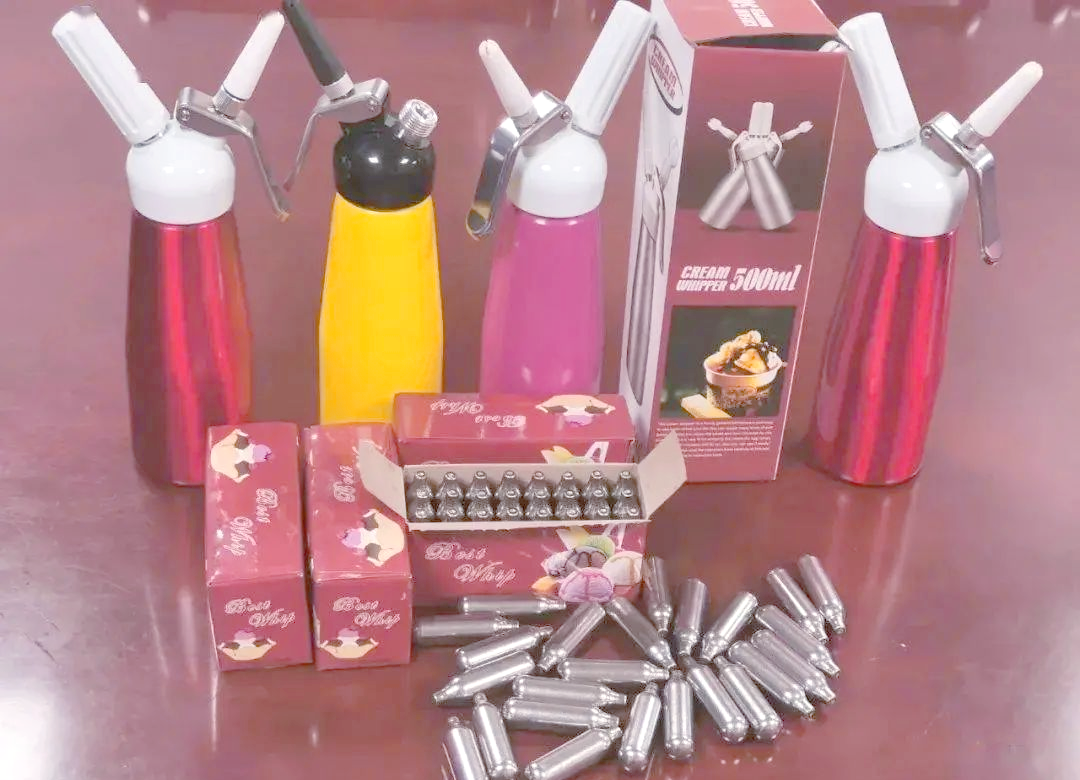 笑气能带给人即时的快乐，还有潜在的危险？...