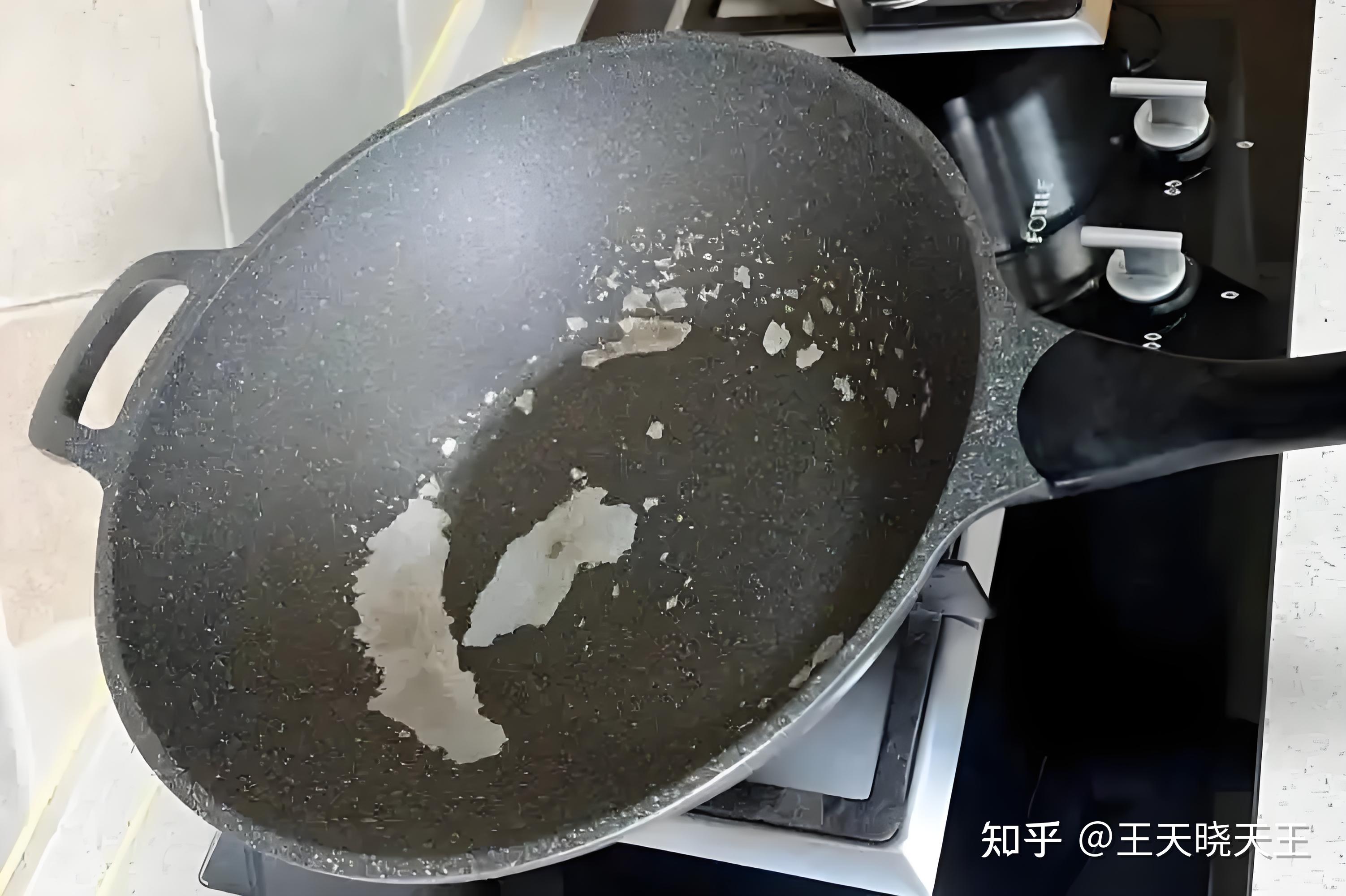 不粘锅涂层掉了有毒吗 涂层脱落的正确处理方法