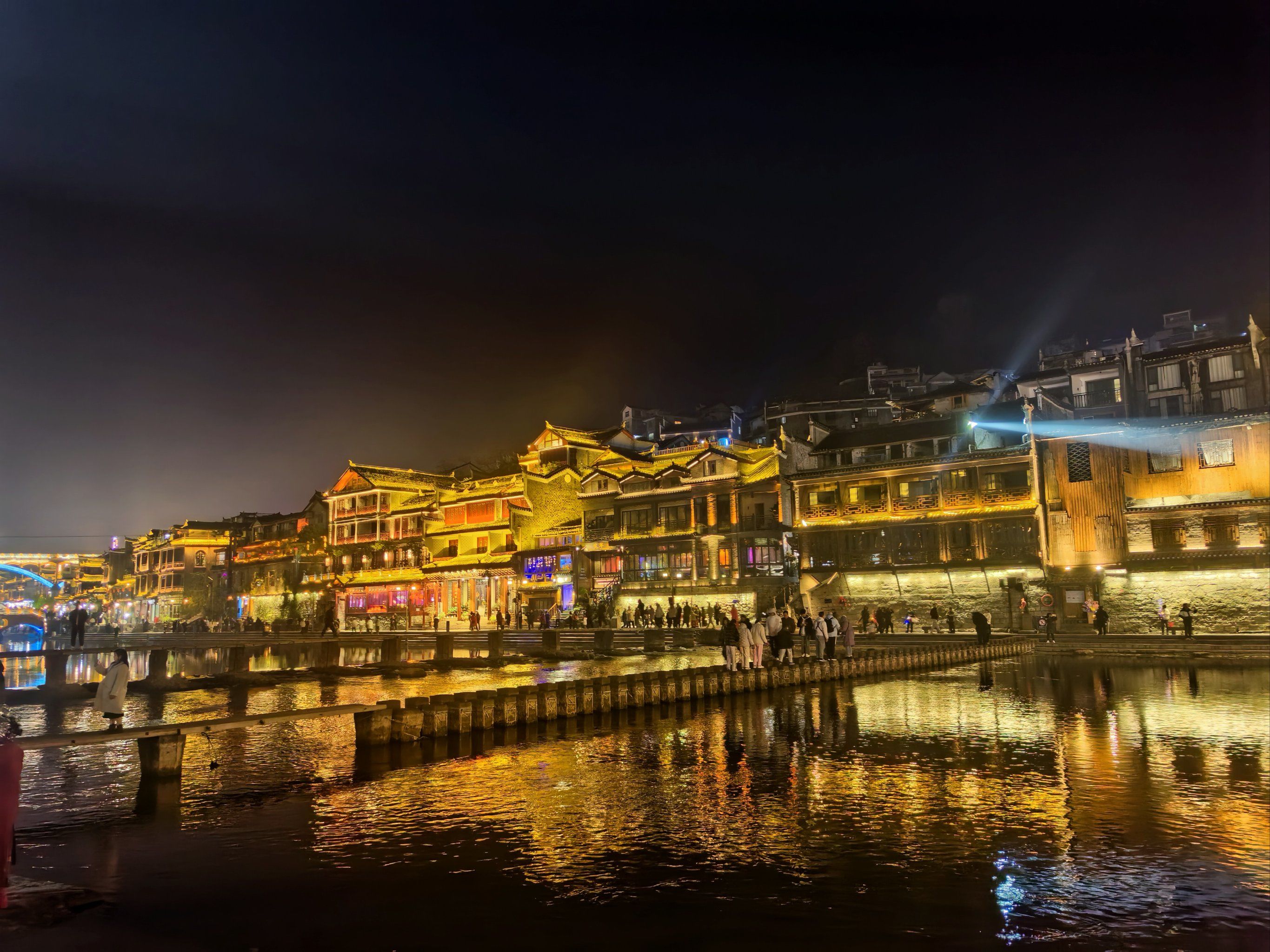 铜仁火车站300一次