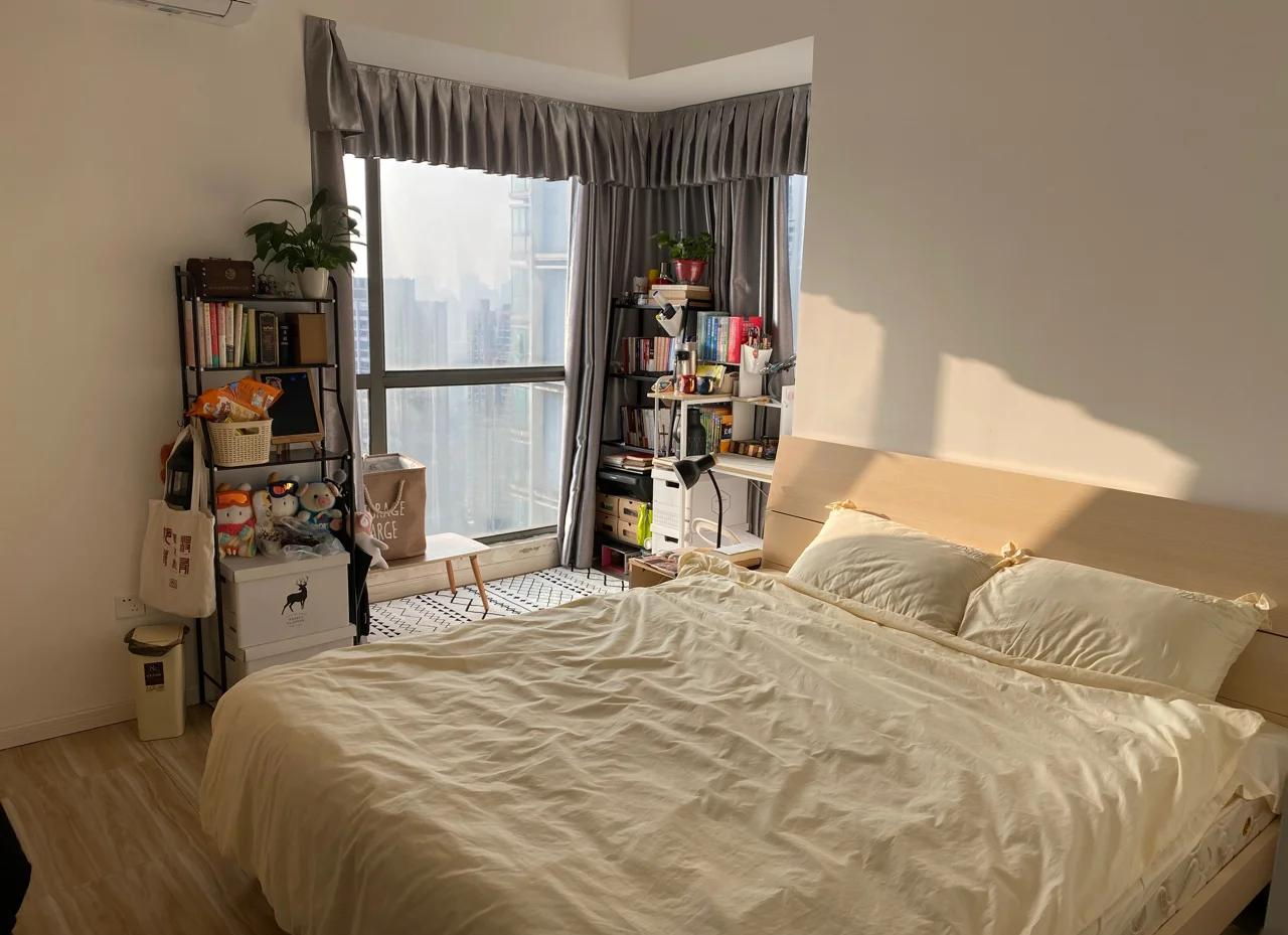 城中村下岗阿姨的生存图鉴,出租屋里的坚韧与温情,城市缝隙中的微光