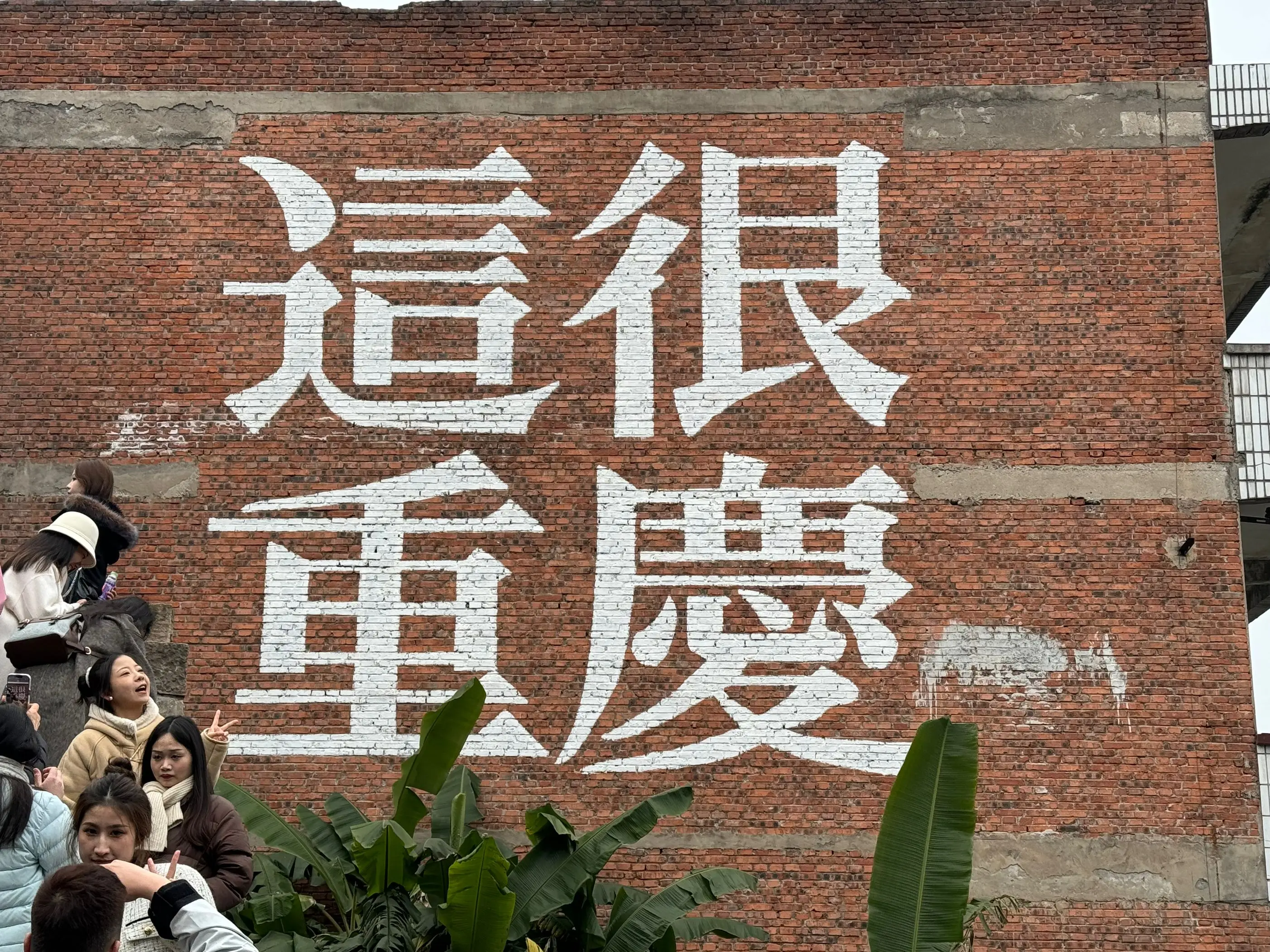 哈萨克斯坦的清真寺为何特别华丽辉煌?...