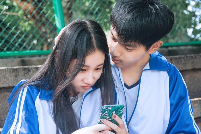 拉萨恋爱成本揭秘：如何省50%约会预算