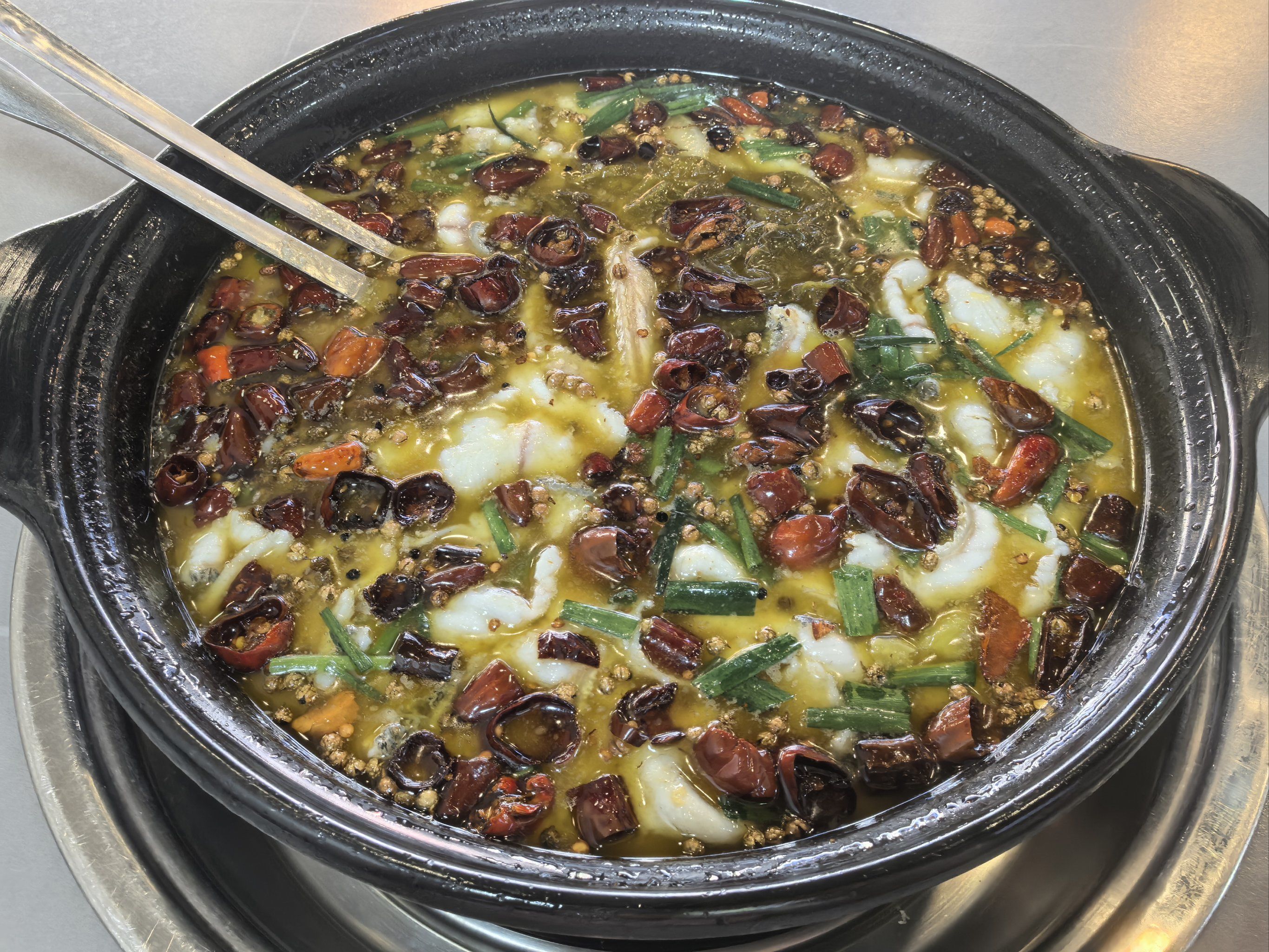 破解朋友圈食品安全谣言,为什么总拿酸菜鱼说事?...