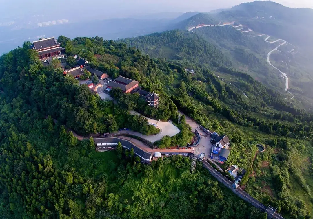 重要新闻报道!成都龙泉驿150的快餐街有哪些美味又实惠的选择?