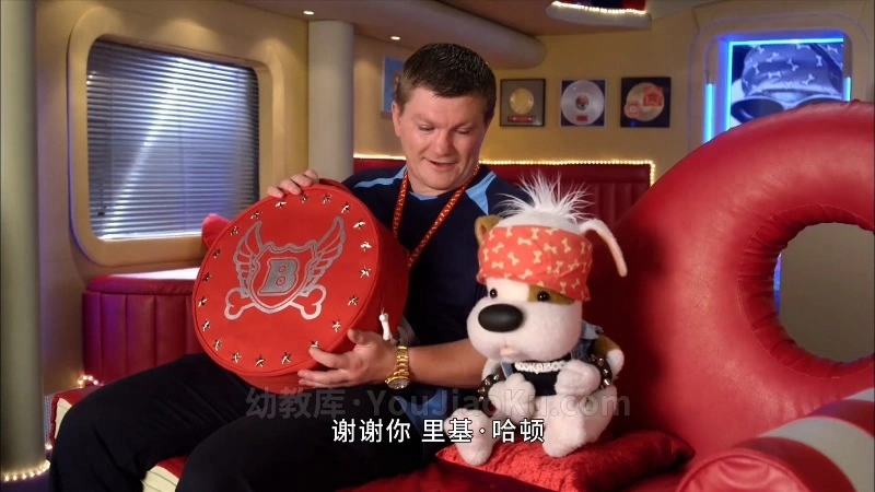穿布卡的女子摇滚乐队...