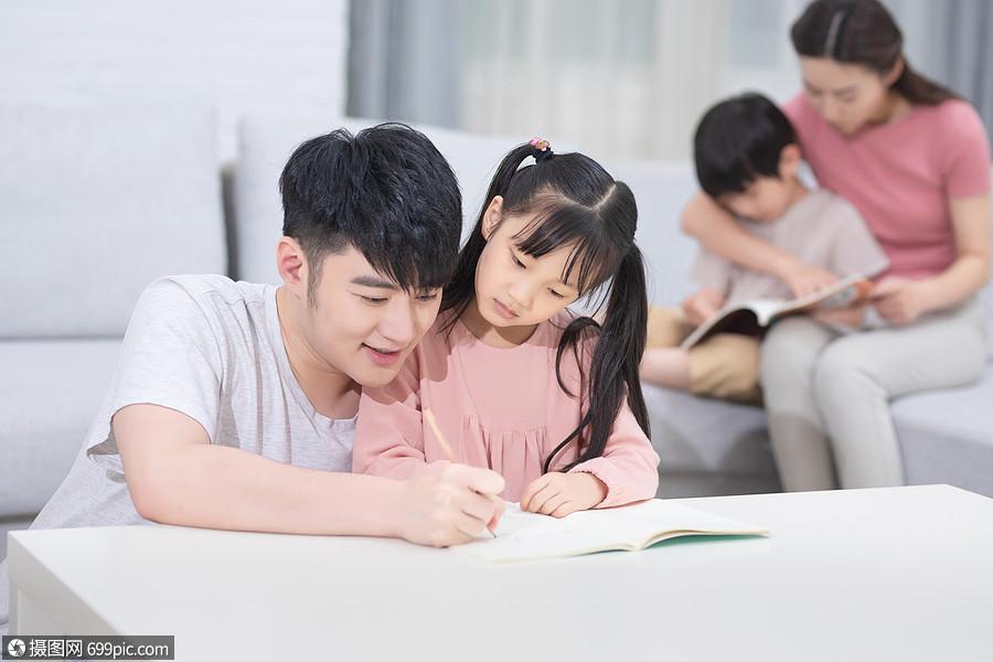 养一个娃需要多大的成本?...