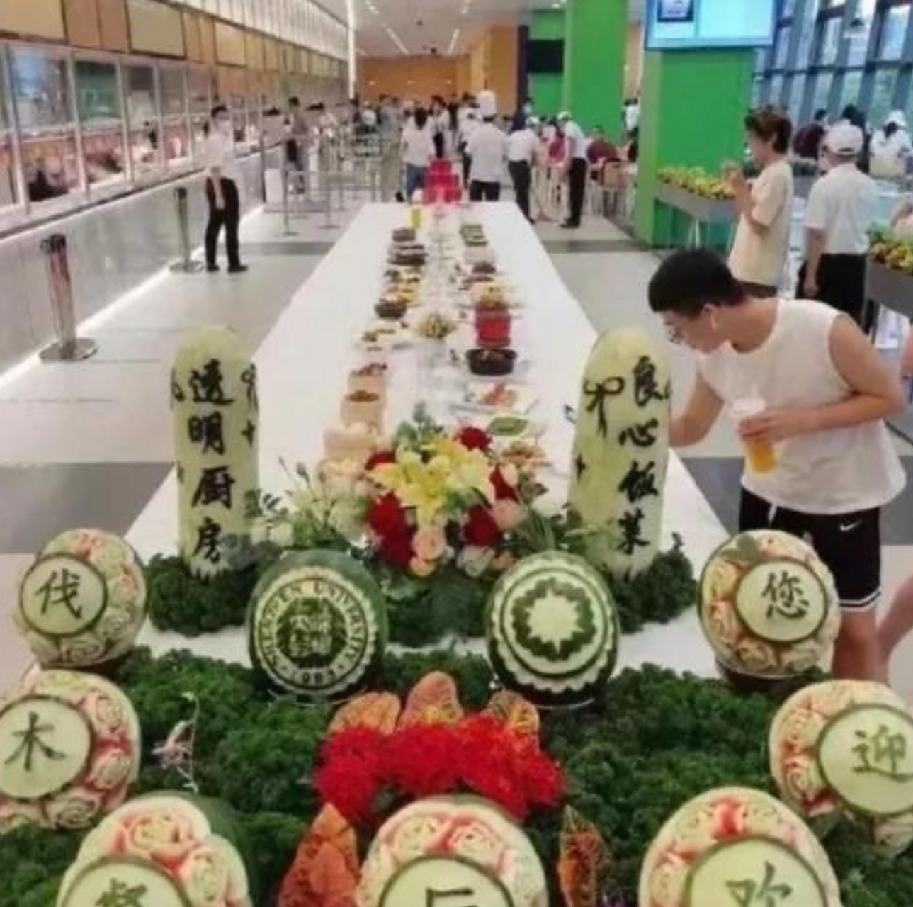 拯救者笔记本属于什么档次 联想拯救者值得买吗