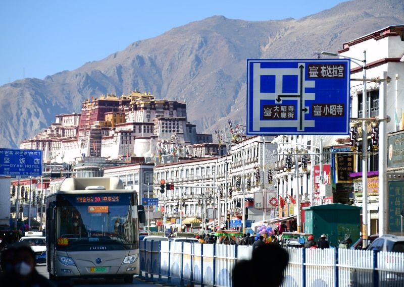 拉萨小巷子里150的爱情