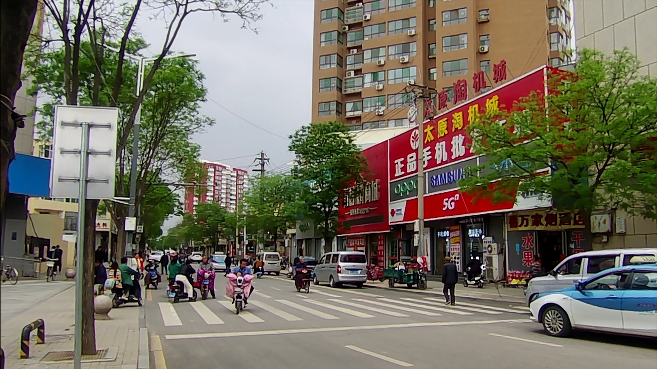 军事要闻:阳曲晚上去哪找女人?夜生活安全靠谱指南与社交推荐