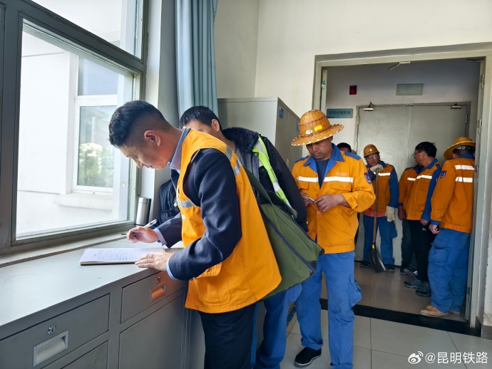 名校毕业的人为什么不敢回家乡工作?...