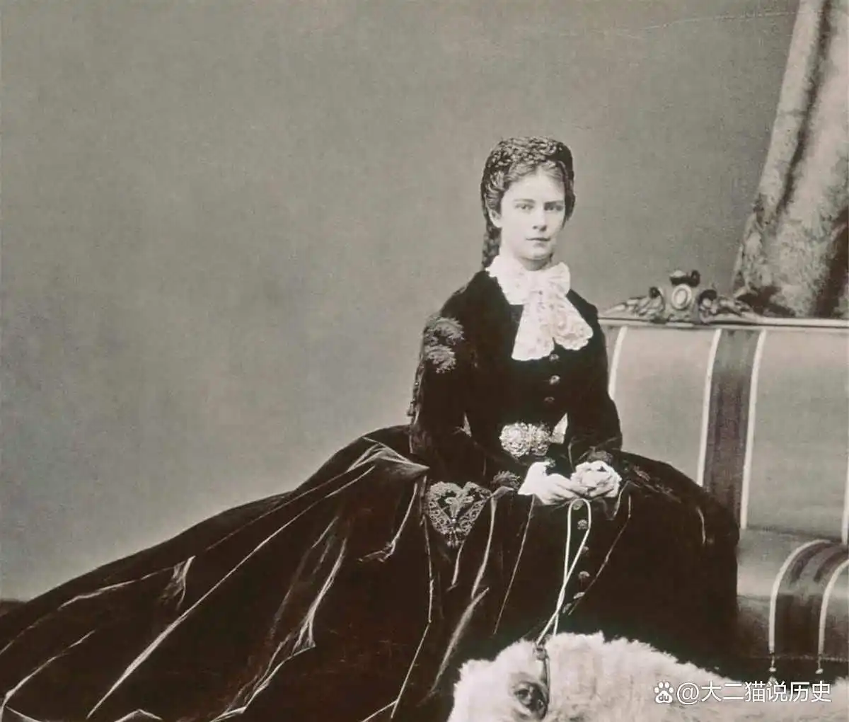 茜茜公主喜欢呆在的匈牙利是一种什么生活体验?...