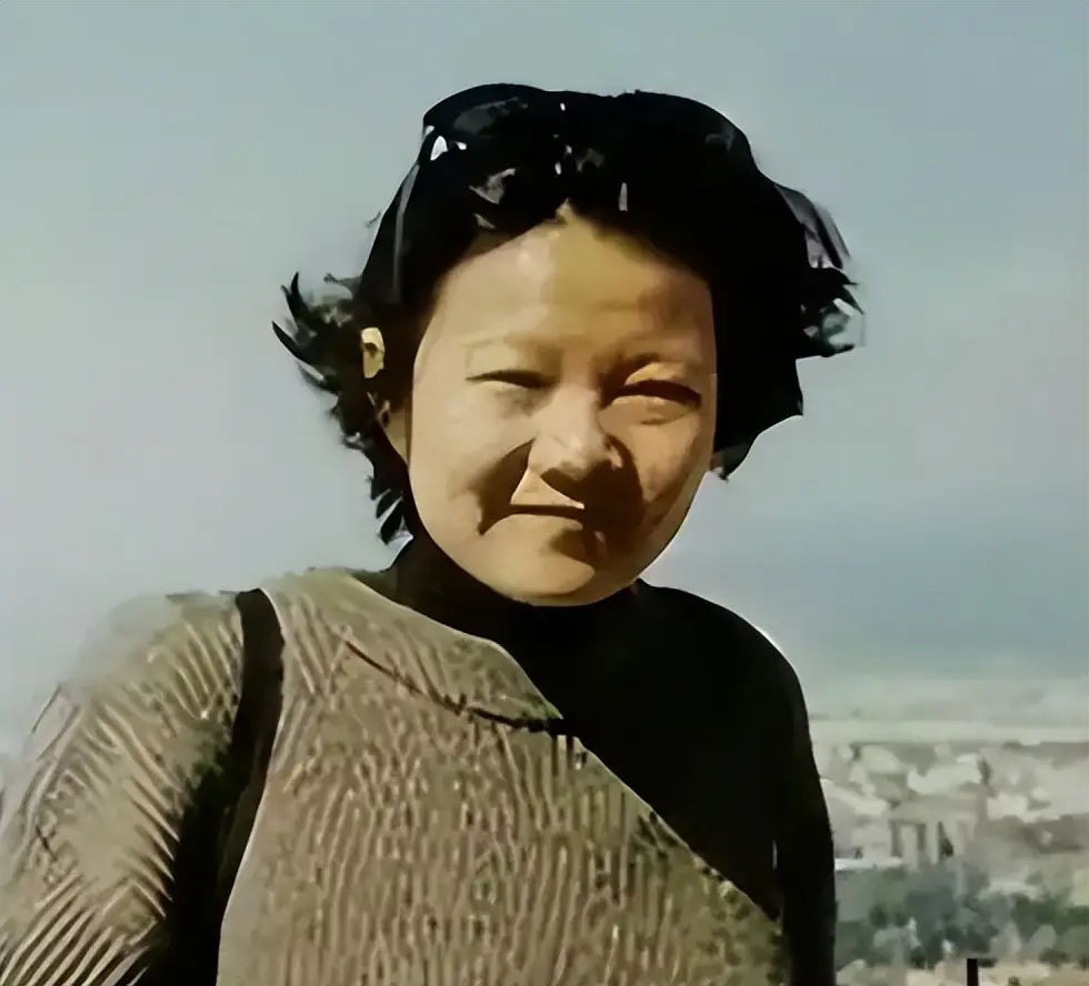 洪晃：为什么拿“上流社会”开涮？...