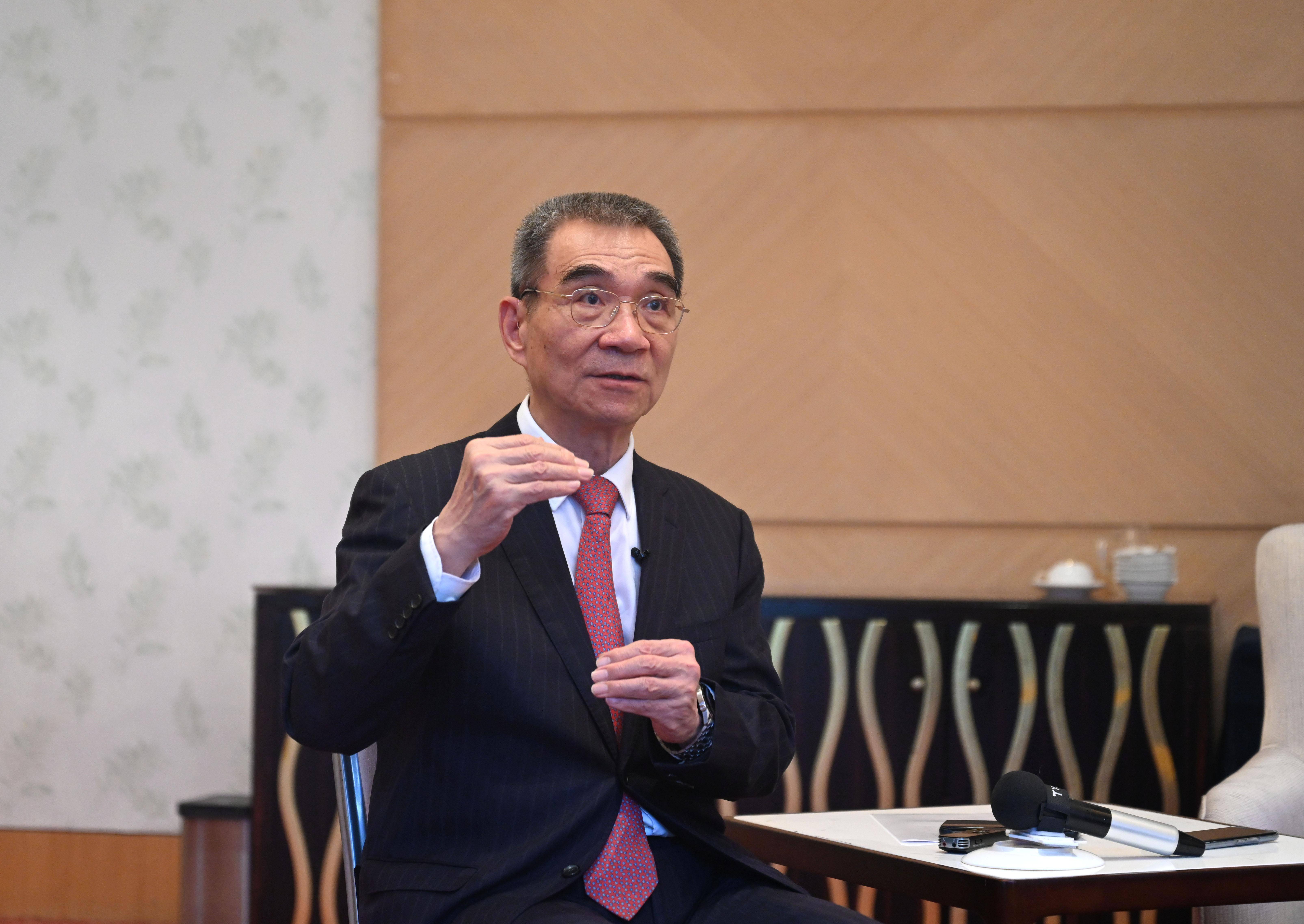 林毅夫经济学理论解析 新结构经济学实践应用